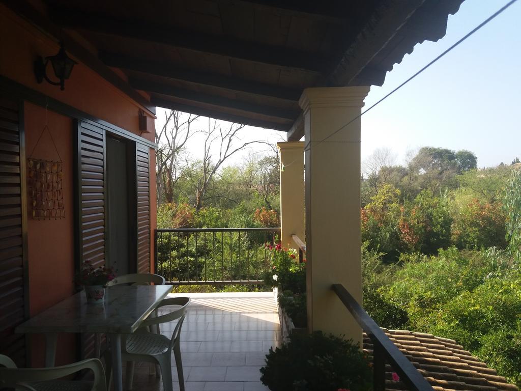 Apartament Alexandra Spingou *